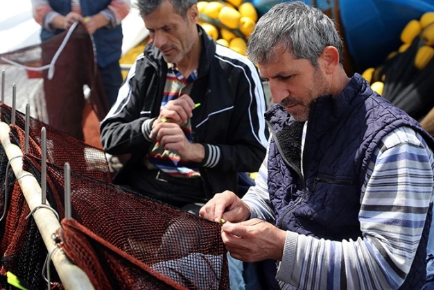 Balıkçıların ‘ağ mesaisi’ başladı