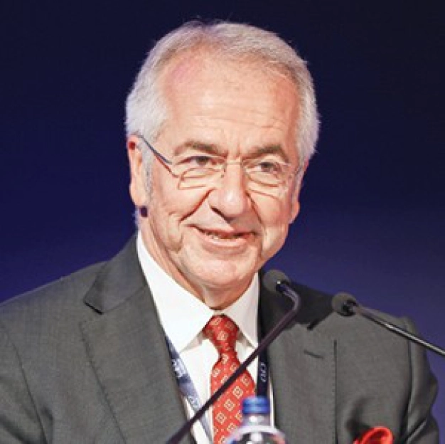 Umutlu bir patikada büyüme hikayemize devam etmeliyiz