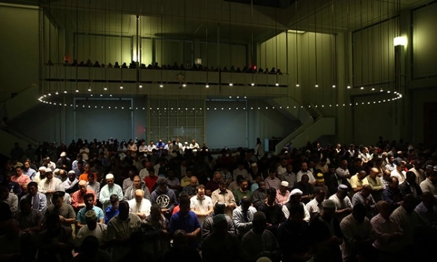 Dünyanın dört bir yanında gönüller birleşti