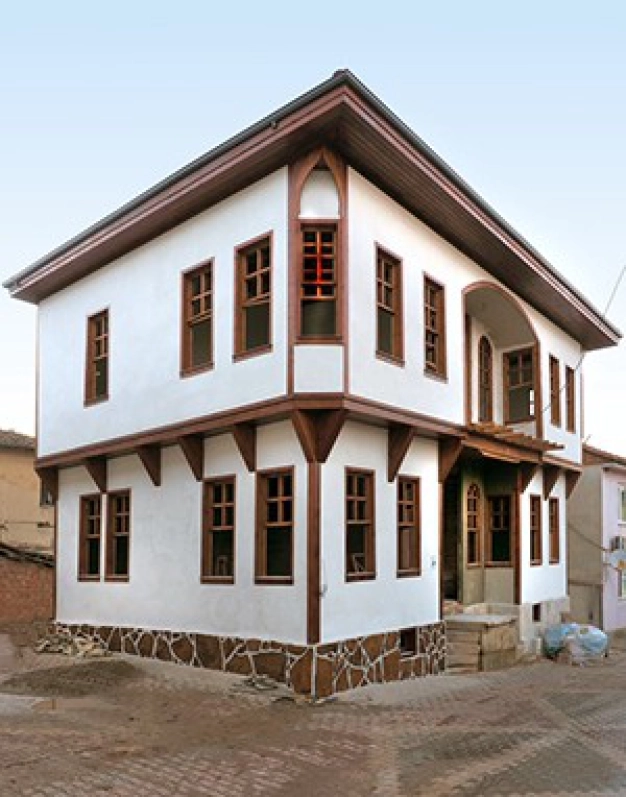 Lefke bezi yeniden hayat buldu