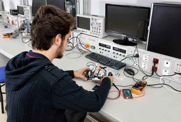 Eğitimde ‘İstanbul Ticaret’ ayrıcalığı: Uygulayarak öğreniyorlar