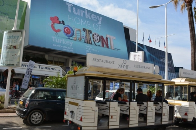 Gelenekten geleceğe dijital dokunuş