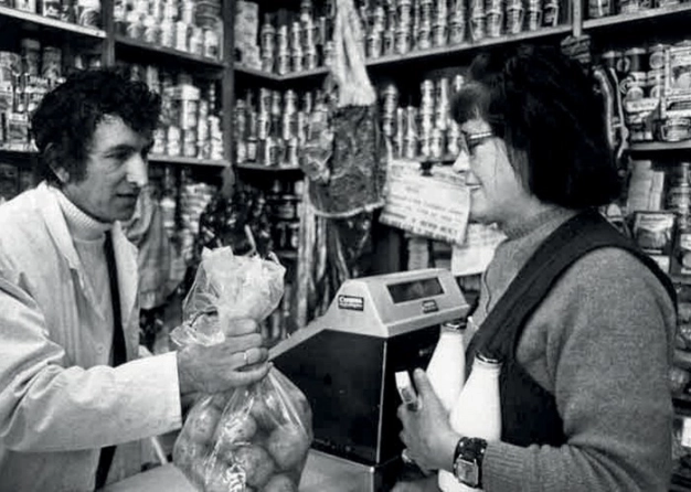 Ticaretin geleceği mobil marketlerde