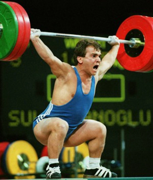 ‘Cep herkülü’ haltercimizi son yolculuğuna uğurladık