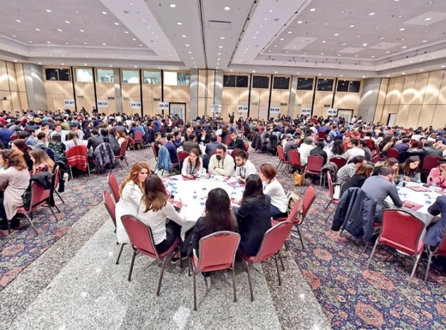 Bin 500 girişimci adayı iş dünyası ile buluştu