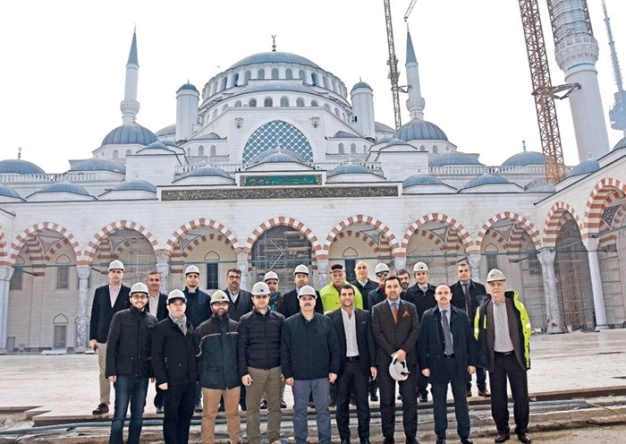 Çamlıca Camii’nde geri sayım heyecanı
