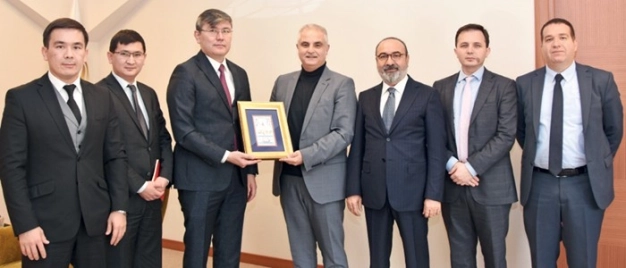 Kazakistan’dan iplik ve kumaşta yatırım çağrısı