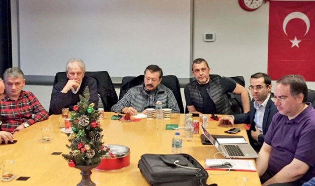 İş dünyasından ABD’ye diplomatik çıkarma