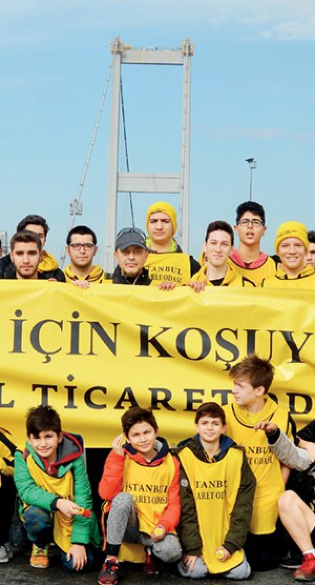 Sosyal hayatında da öncüydü