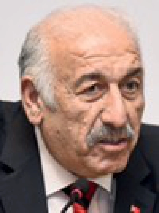 Çağlar, yılın son meclis toplantısında anıldı