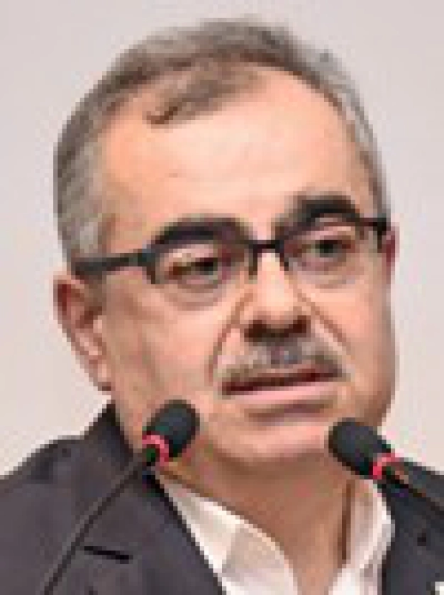 Çağlar, yılın son meclis toplantısında anıldı