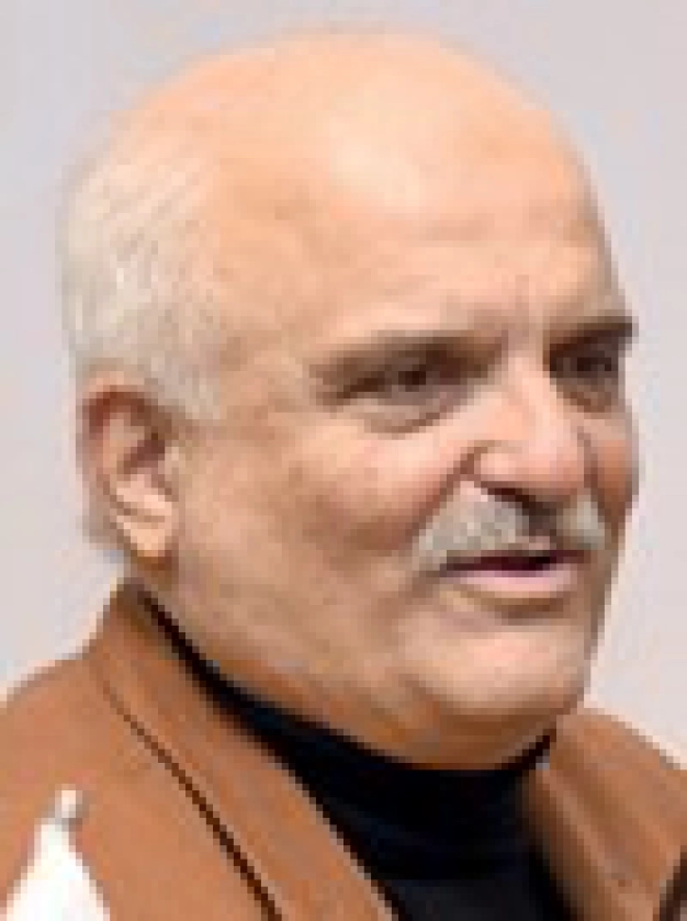 Çağlar, yılın son meclis toplantısında anıldı