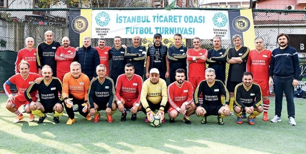 Futbol turnuvasında final heyecanı
