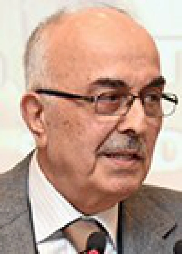 Hizmet bayrağını ileriye taşıyacağız