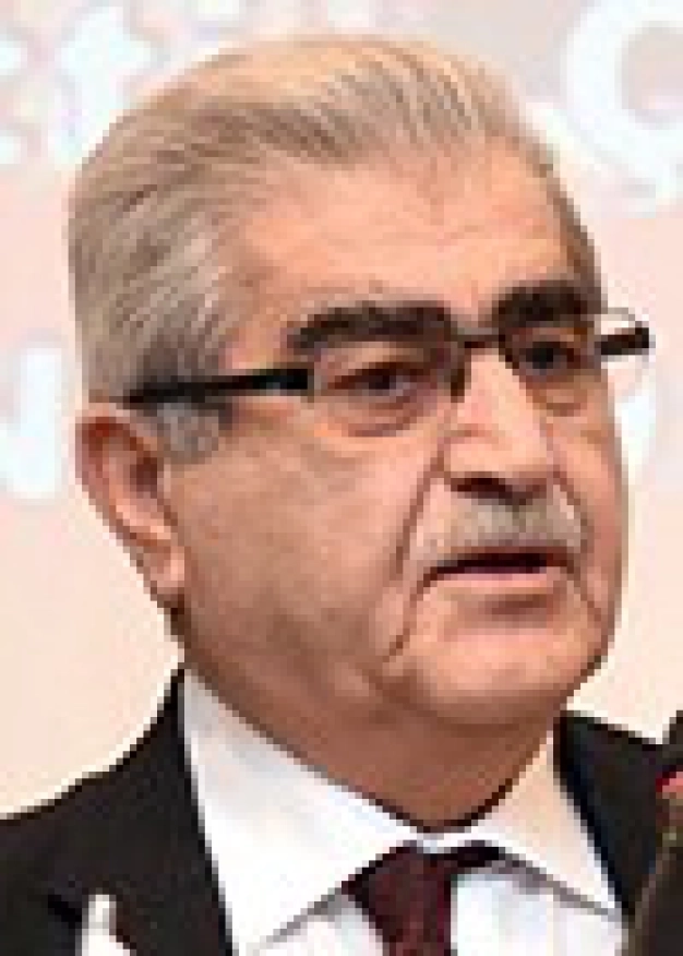 Hizmet bayrağını ileriye taşıyacağız