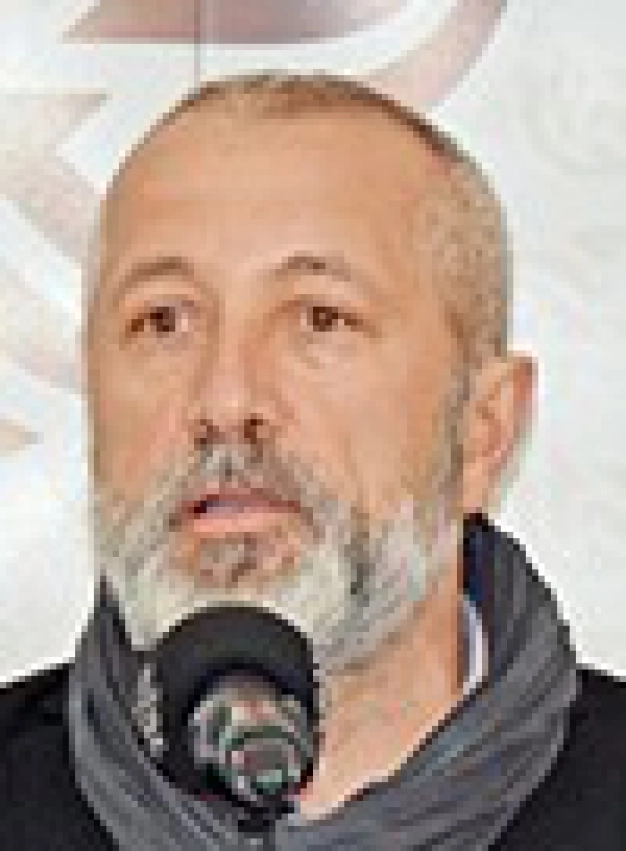 Bayrağı hep birlikte daha ileri taşıyacağız