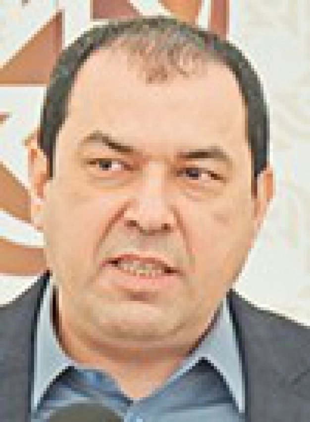 Bayrağı hep birlikte daha ileri taşıyacağız