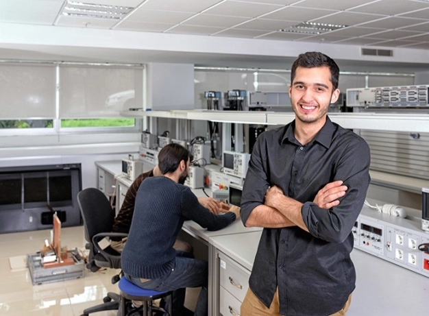 Lisansüstüne süre bitmeden 2 bin başvuru