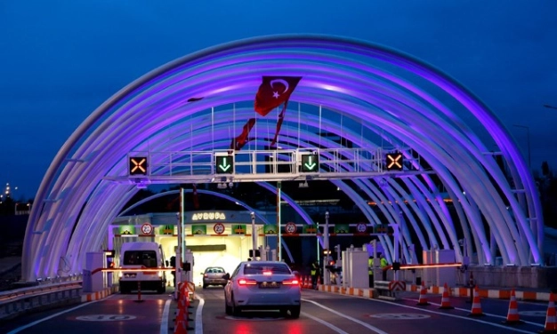 Mega projects show stability