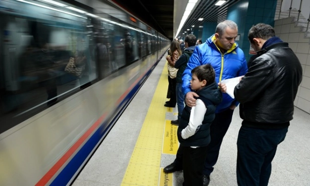 Mega projects show stability