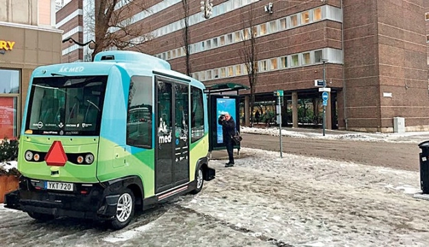 Kendi kendini ‘park eden’ ev terliği