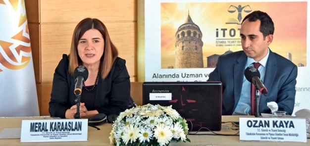 Bijuteri ve aksesuara ‘metalik’ takip