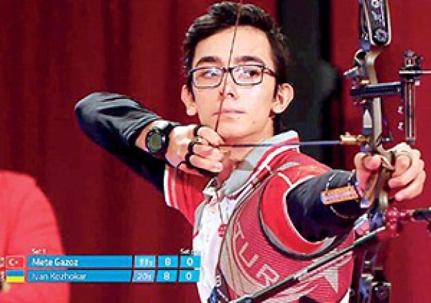 Genç okçudan gümüş madalya