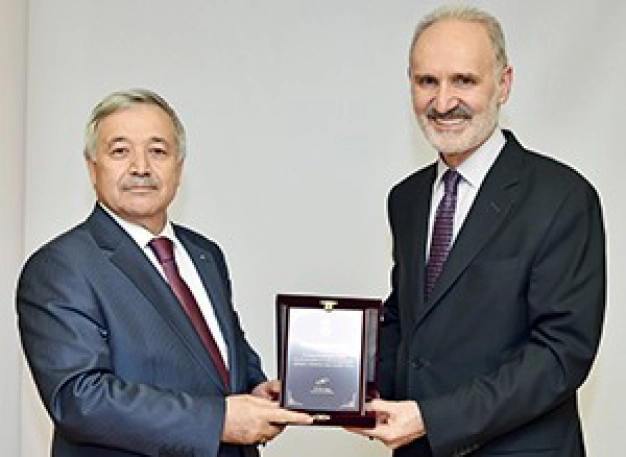 Kardeşlik ruhuyla 4 YIL 10 AY