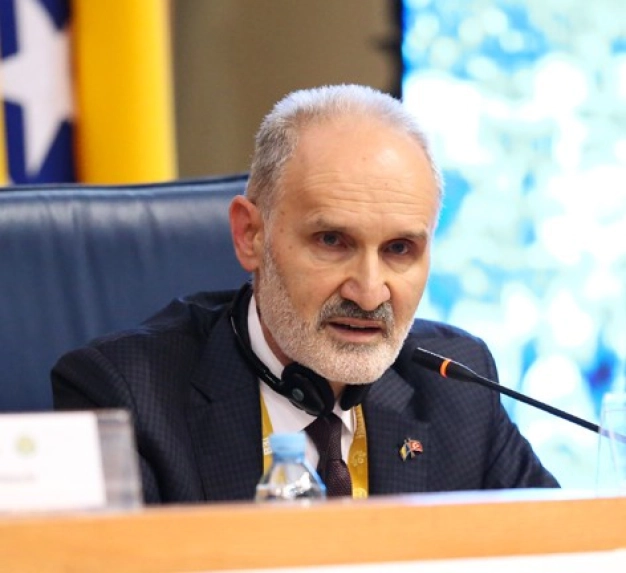 ‘Uyum sürecinde AB’den adil karşılık bekliyoruz’