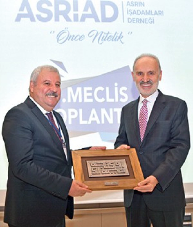 Sanayide dönüşümü milli teknoloji hamlesiyle yapalım