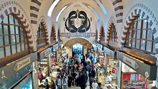 Mısır Çarşısı’nda İstanbul mesajı