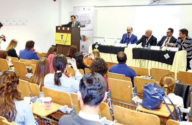 Reklam seyrettirmenin yolu, ürün yerleştirme