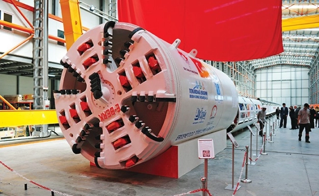 Dövizde dalgalanmayıp Ar-Ge’ye koştular