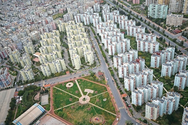 Yönetmelikten sonra gözler emlak yasasında