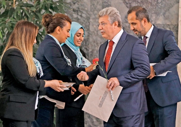 Meclis görev için gün sayıyor