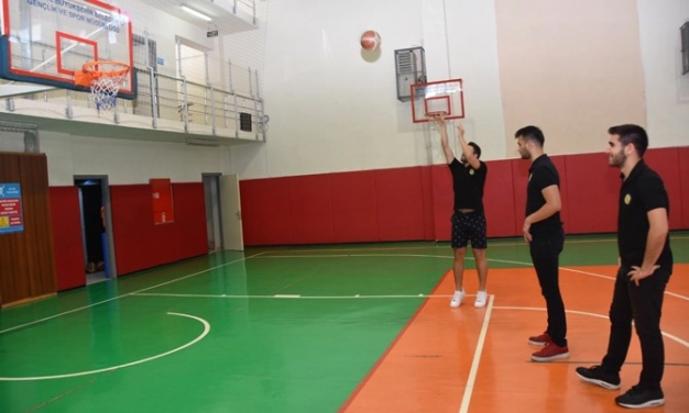 Hem sporcu hem meslek sahibi oldular