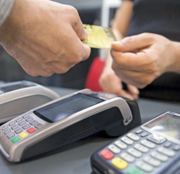 380 milyar TL’yi kartla ödedik