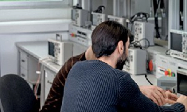 Geleceğin mühendisleri gerçek projelerle yetişiyor