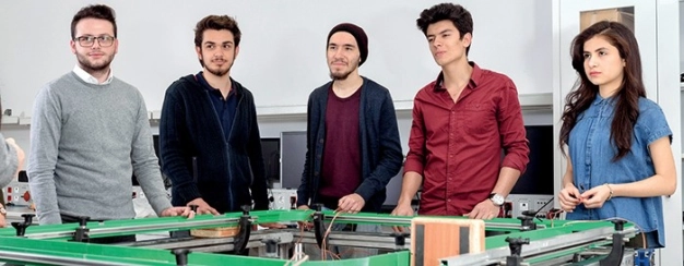 Geleceğin mühendisleri gerçek projelerle yetişiyor