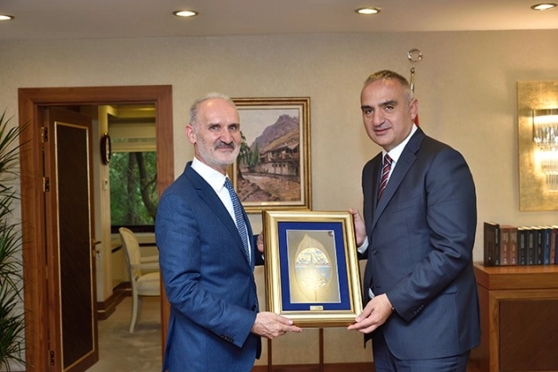 İTO’dan kabineye ziyaret