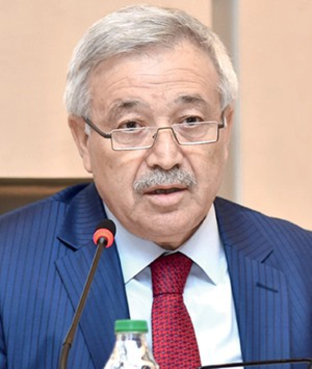 Kuklaya değil kuklacıya bakın