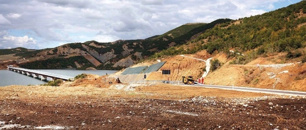 Hedef 1 milyar dolar ticaret