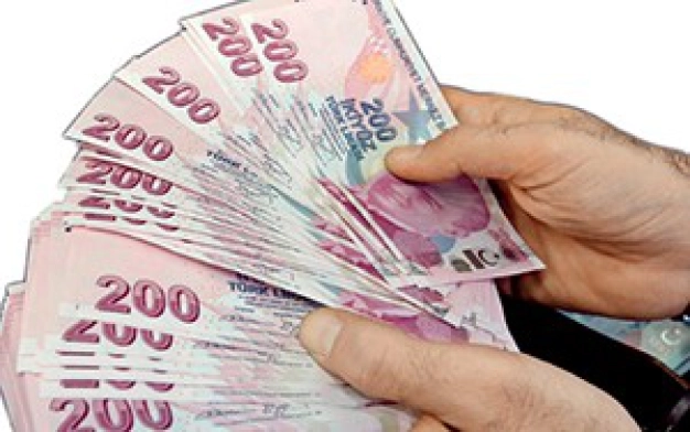 Tasarruf mevduatları 1 trilyon lirayı aştı