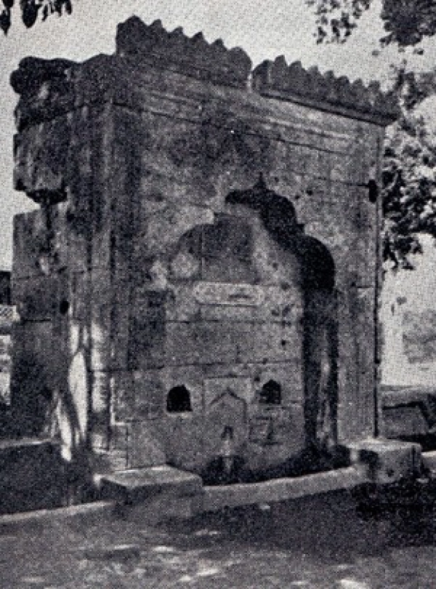 İki ucu iki çeşme