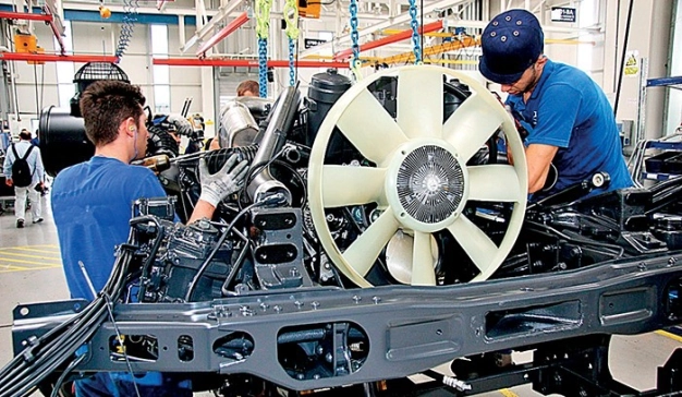 İş dünyası ve yurttaş tek yürek