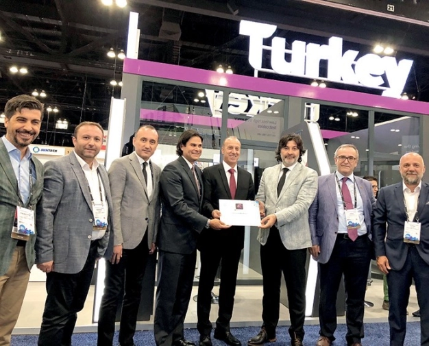 Mobil iletişimin devleri Los Angeles’ta buluştu