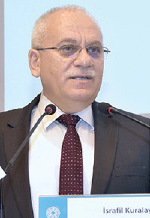 Daha çok üretip ihracata odaklanalım