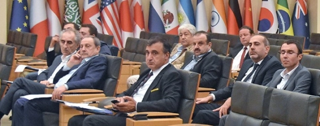 Otomotivciler finans virajını tartıştı