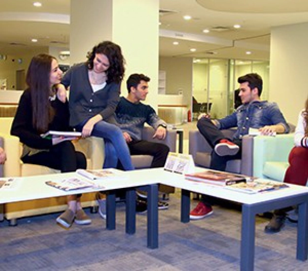 TİCARET Kütüphane Z kuşağına hazır