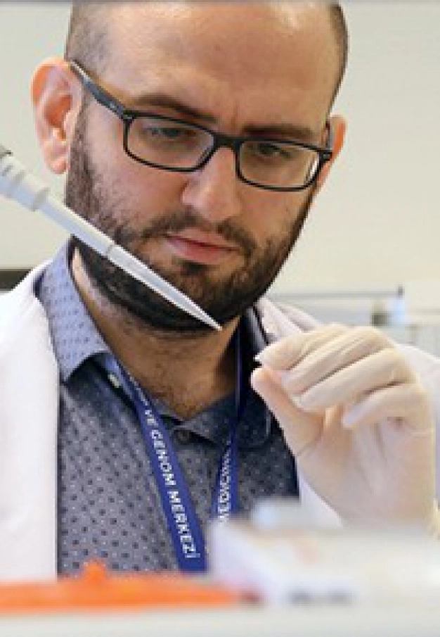 Kanser tedavisinde Türk doktora ödül